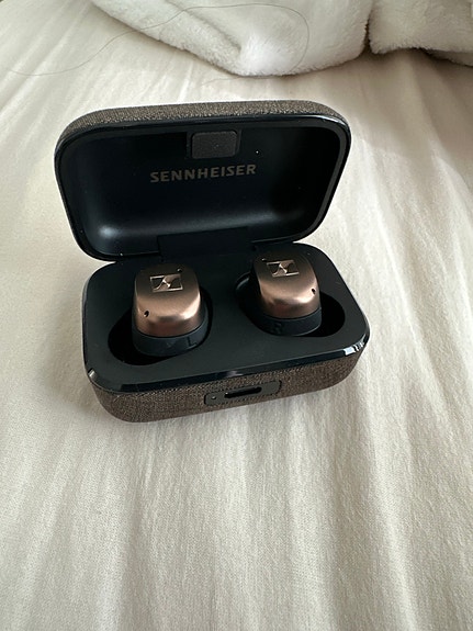 Sennheiser Momentum True Wireless 4 nappikuulokkeet