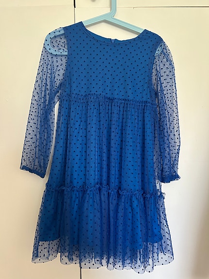 Juhlamekko tytölle 110–116 cm