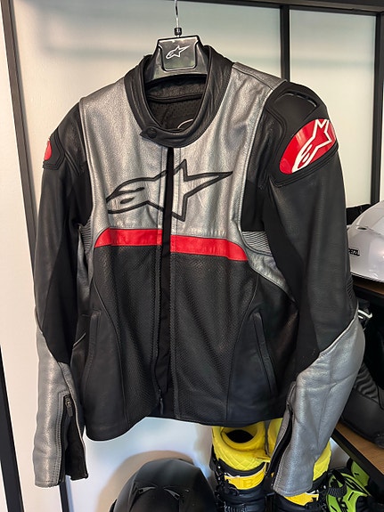 Alpinestars 58 koon nahkatakki