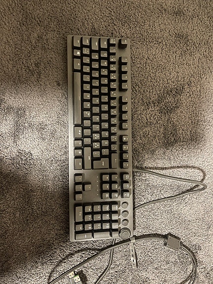 Razer huntsman mekaaninen näppäimistö