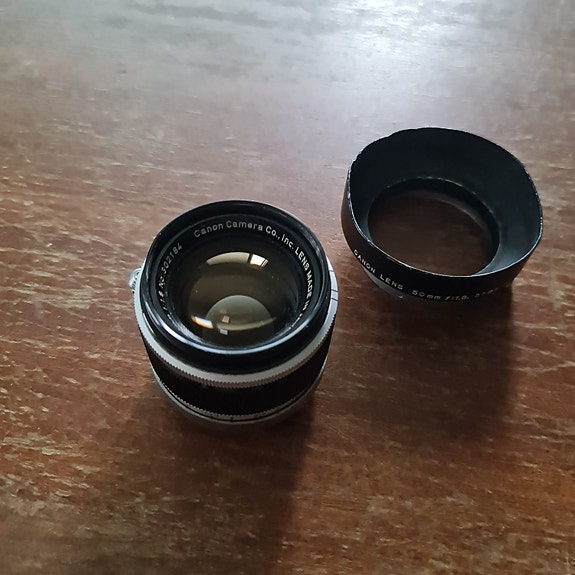 Canon 50mm 1.8 ltm / m39 + hood + uv filter