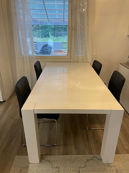 Tukeva IKEA ruokapöytä (100x200 cm) - Valkoinen
