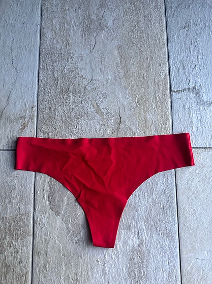 Lululemon uudet alushousut L-XL