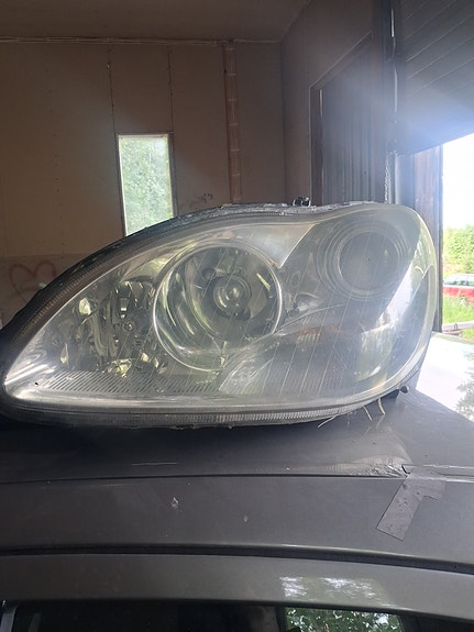 W220 xenon etu valot