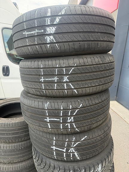 Renkaat 205/55/17 Michelin 4 kpl HK 6 mm
