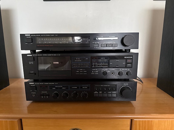 Yamaha vintage stereovahvistin, kasettidekki ja viritin
