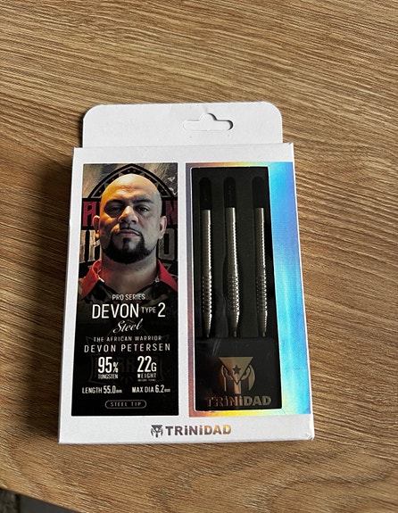 Trinidad Devon Type 2 darts setti