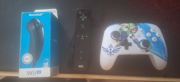 Nintendo ohjaimia