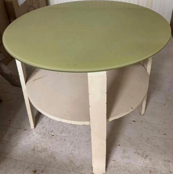 Vanha Retro-pöytä 20€