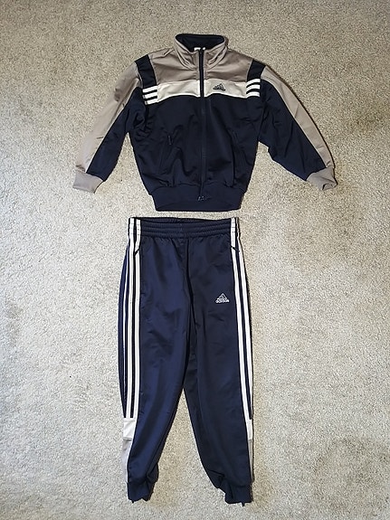 Adidas verkkapuku koko 116cm