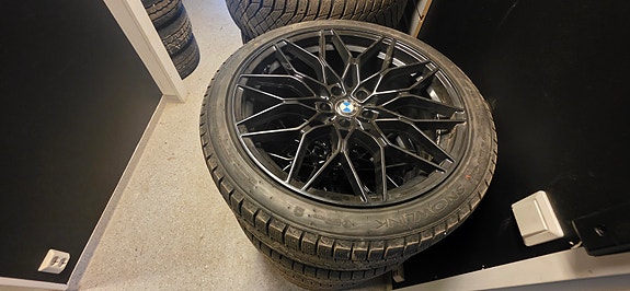 BMW M SPORT KITKAT
