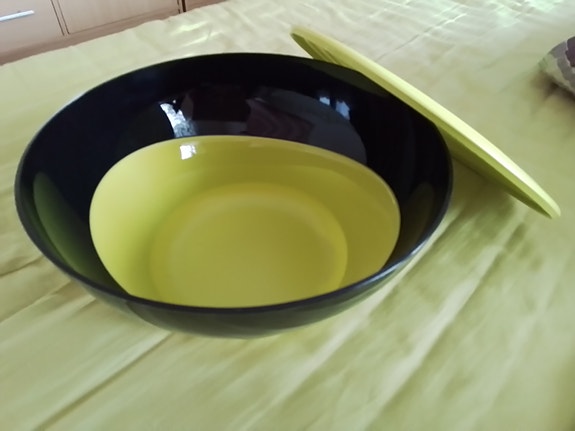 Tupperware kulho