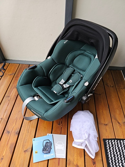 Maxi-Cosi Cabriofix i-Size Turvakaukalo 0-13kg
