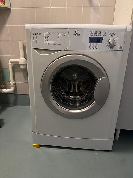 Indesit pyykinpesukone