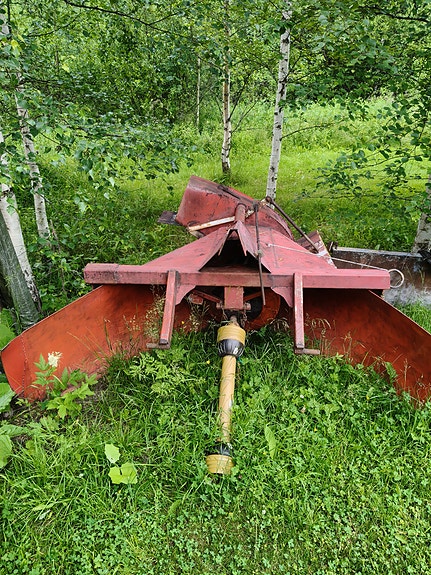 Traktorin lumilinko
