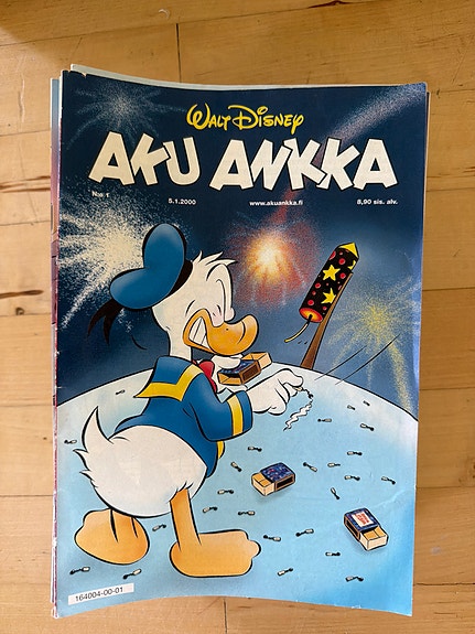 Aku Ankka -lehtiä 2000