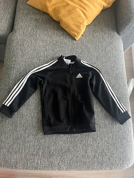 Adidas verkkatakki