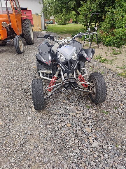 Polaris outlaw 550