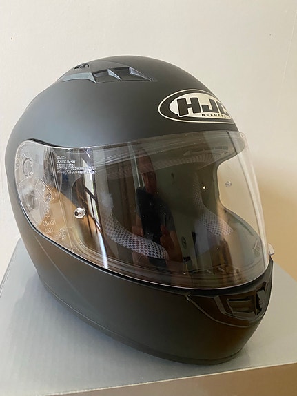 HJC CS-15 kypärä. Mattamusta koko M