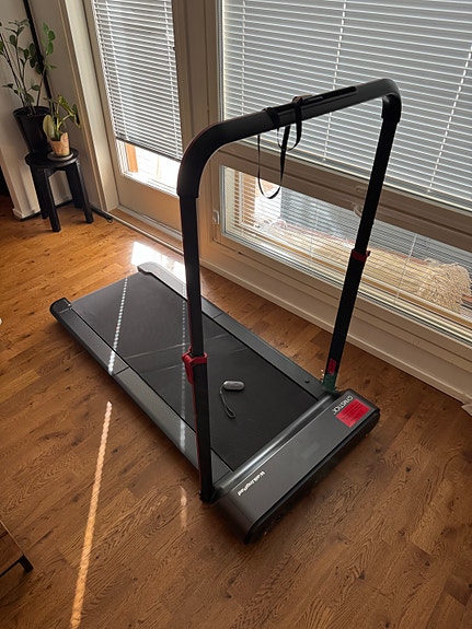 Gymstick Walkingpad Pro kävely-/juoksumatto