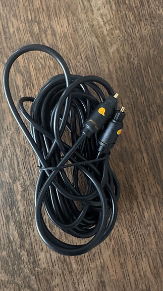 optinen Toslink-äänikaapeli