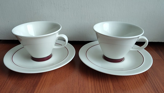 Arabia, Harlekin Red Hat kahvikupit+tassit, 2kpl