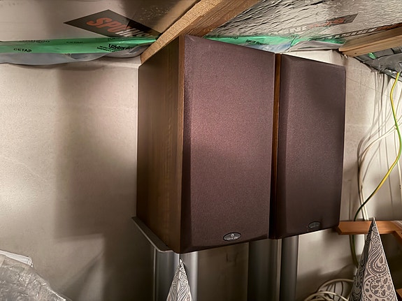 Monitor Audio Bronze 2 Hi‑Fi -kaiuttimet (pähkinä) + kaiutinjalat
