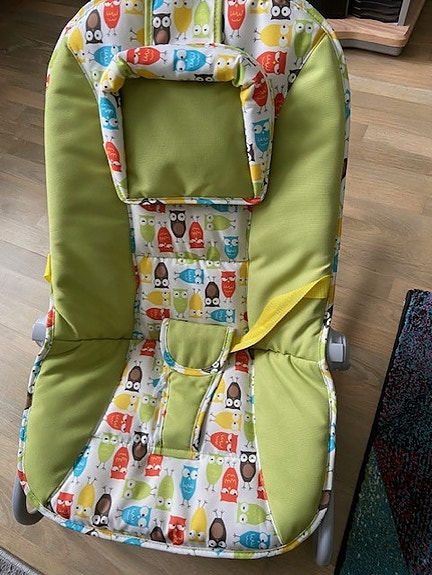 Myydään Babysitter