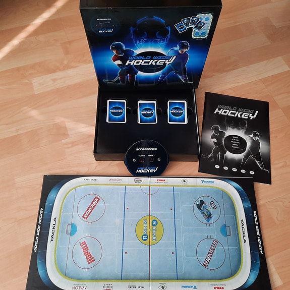 WORLD WIDE HOCKEY lautapeli
