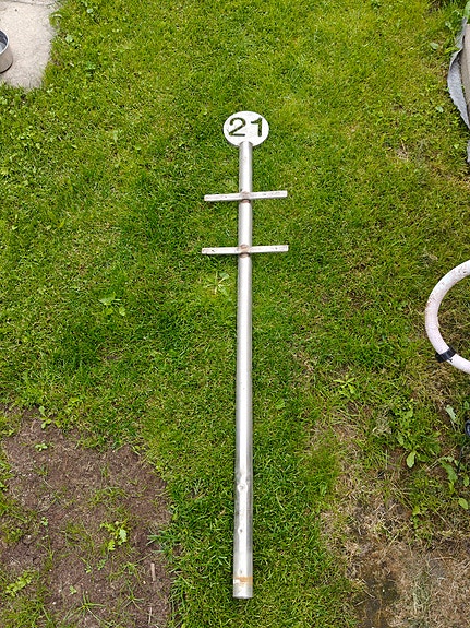 Postilaatikon jalka