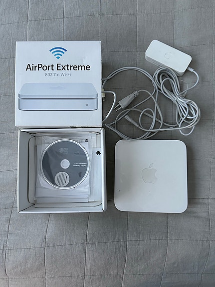 Apple AirPort Extreme A1354 sovitin / tukiasema