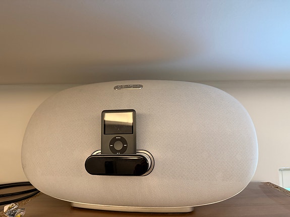 Denon Cocoon Home DSD-500 + iPod Nano + kaukosäädin