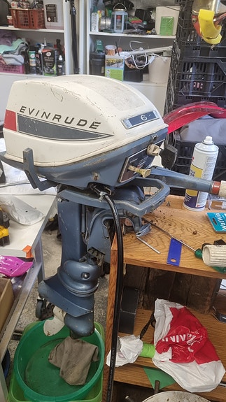 Evinrude Fisherman 6 perämoottoreita 2 kpl
