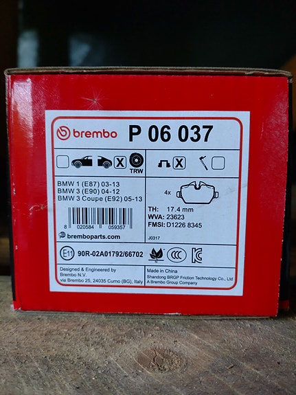 BMW Brembo jarrupalat taakse