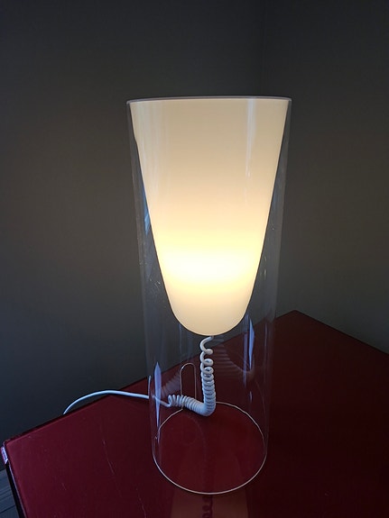 Kartell Toobe valaisin
