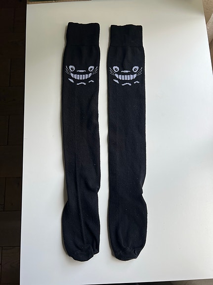Mustat pitkät Totoro-sukat  37-39