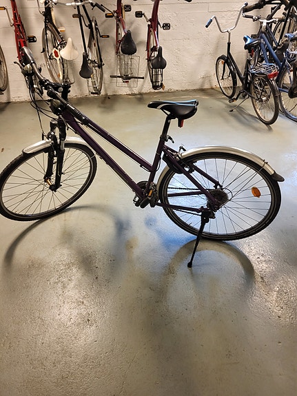 Insera naisten hybridipyörä 28" koko M violetti
