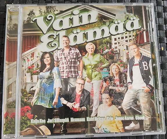 Vain Elämää