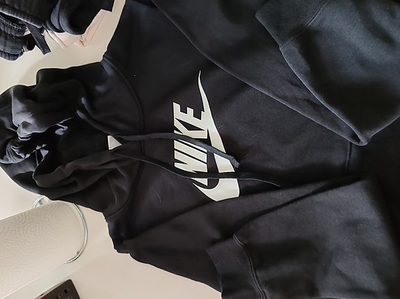 Nike huppari S musta
