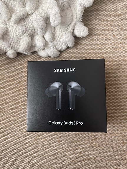 Samsung Galaxy Buds3 Pro nappikuulokkeet