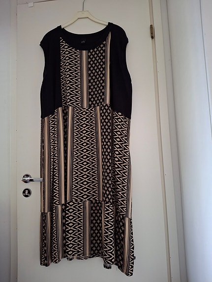 Adia mekko koko 54/56