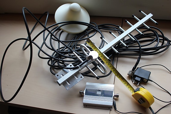 GSM  antenni koaksiaalikaapeleineen