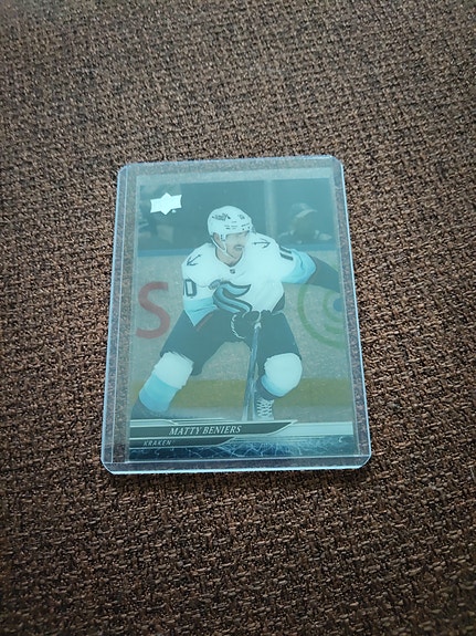 Matty Beniers 24-25 UD Clear Cut #391
