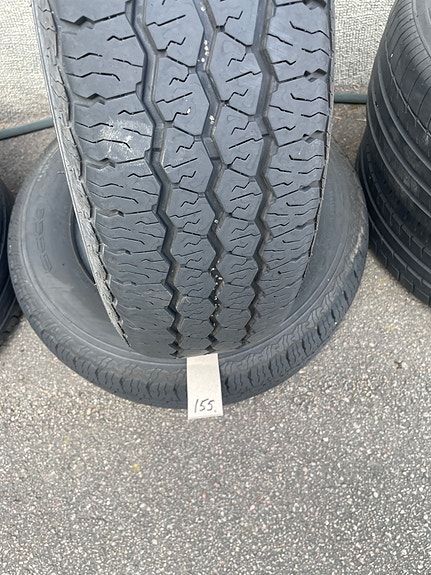 195/70 R 14 KESÄRENKAAT 2 KPL