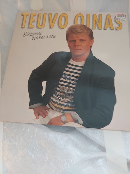 Teuvo Oinas : Särkyneen toiveen katu , vinyyli LP