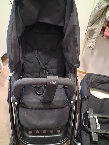 Britax Go yhdistelmävaunut musta
