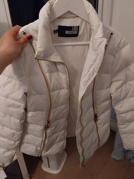 Moschino Love untuvatakki M valkoinen untuva
