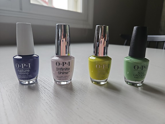 OPI kynsilakat 4 kpl