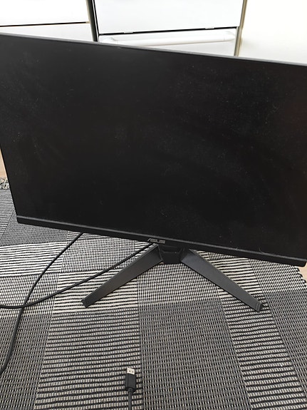Asus 24" 1080p 180hz näyttö