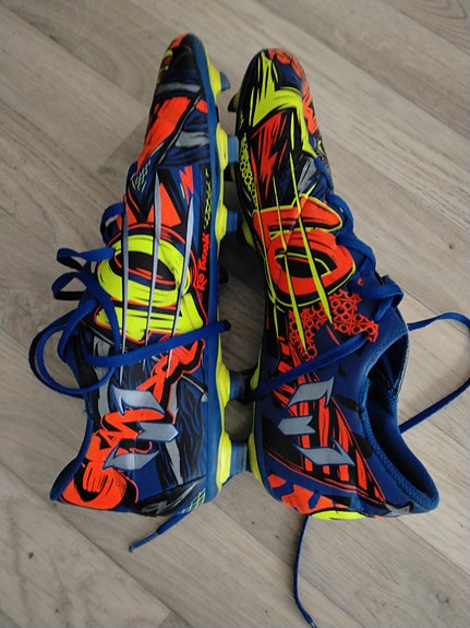 Adidas Messi 10 Barcelona nappikset